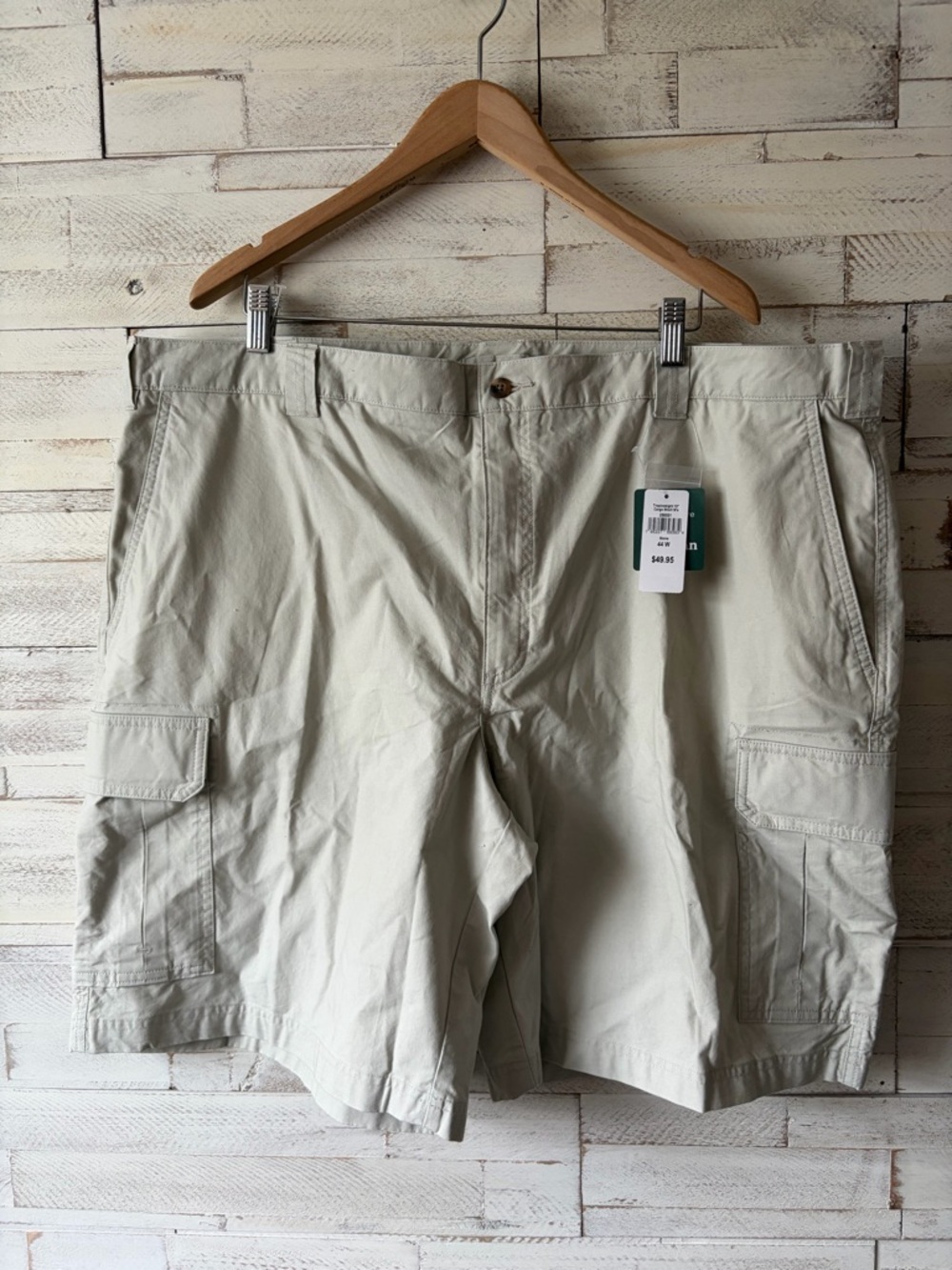LL Bean mens light cargo shorts 10” stone tropicweight 44 W cotton natural fit